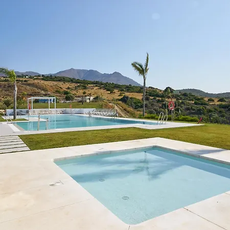 Stylish 2 Bedroom In Alcazaba Lagoon Apartmán *