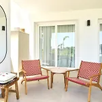 Stylish 2 Bedroom In Alcazaba Lagoon Apartment