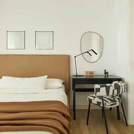 Stylish 2 Bedroom In Alcazaba Lagoon Касарес